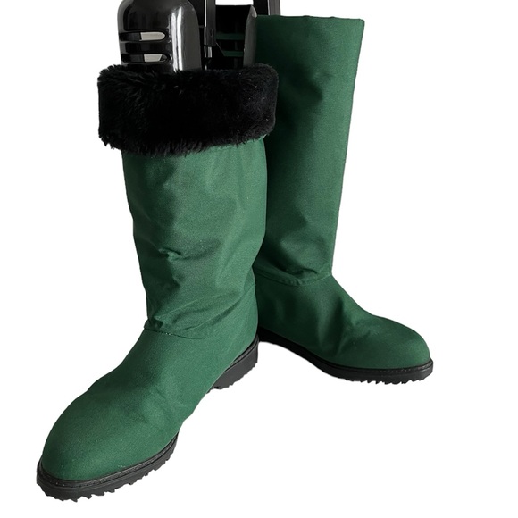COUGAR GALE GREEN FAUX FUR LINED BOOTS. Size 9/9.5 - Picture 1 of 13